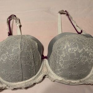 Victoria's Secret Silver with Lace Dream Angels 38DDD Back Closure Bra